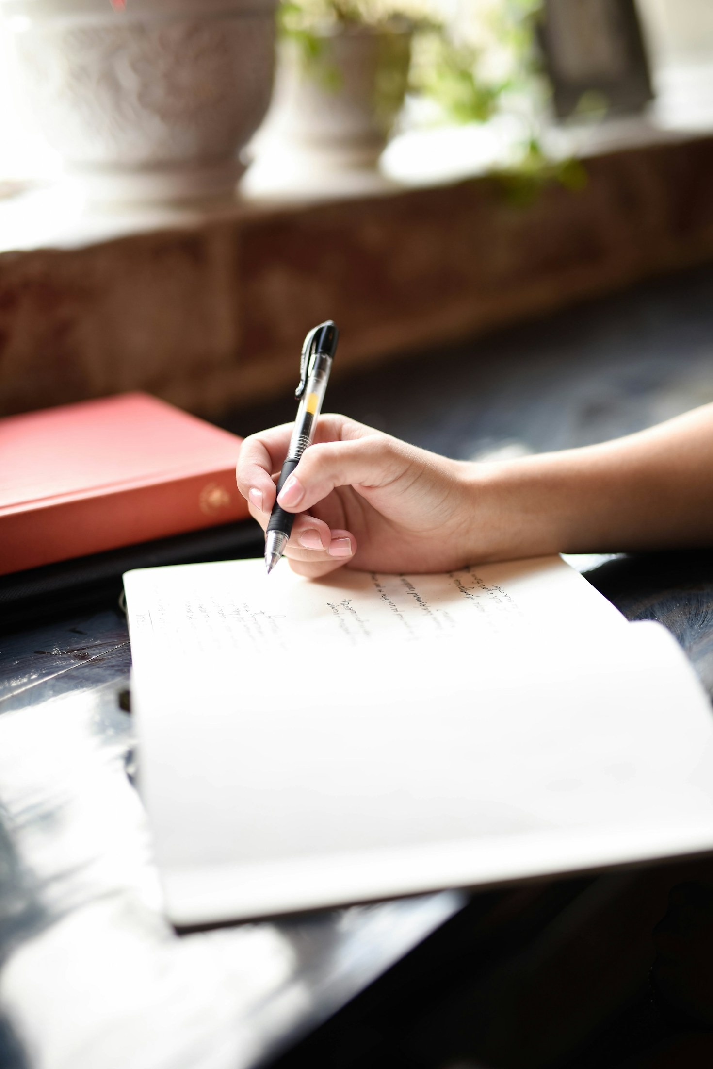 Turning Everyday Moments into Meaningful Stories